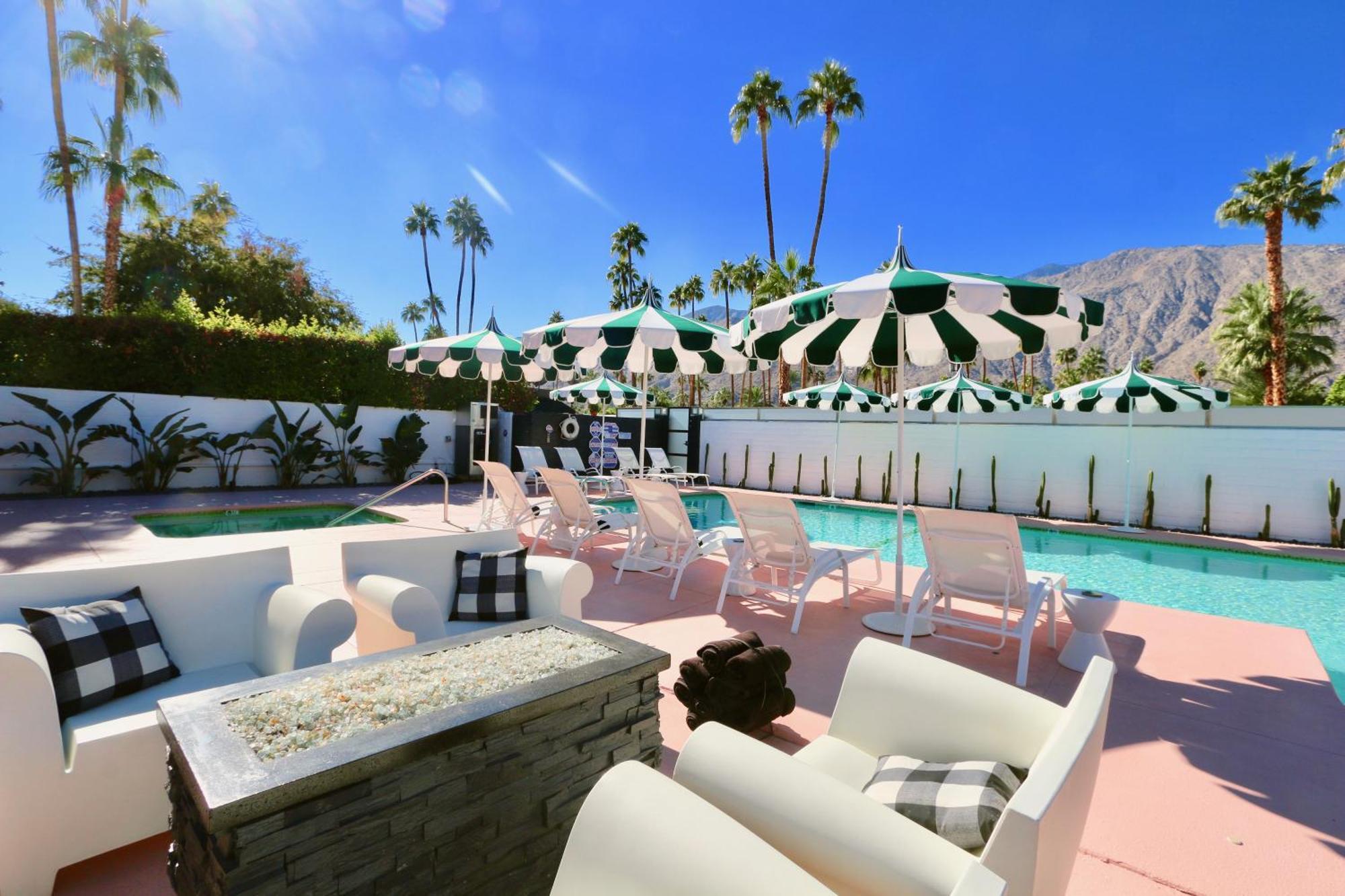 The Marley Hotel By Avantstay Classic Palm Springs Hotel W Pool Hot Tub エクステリア 写真