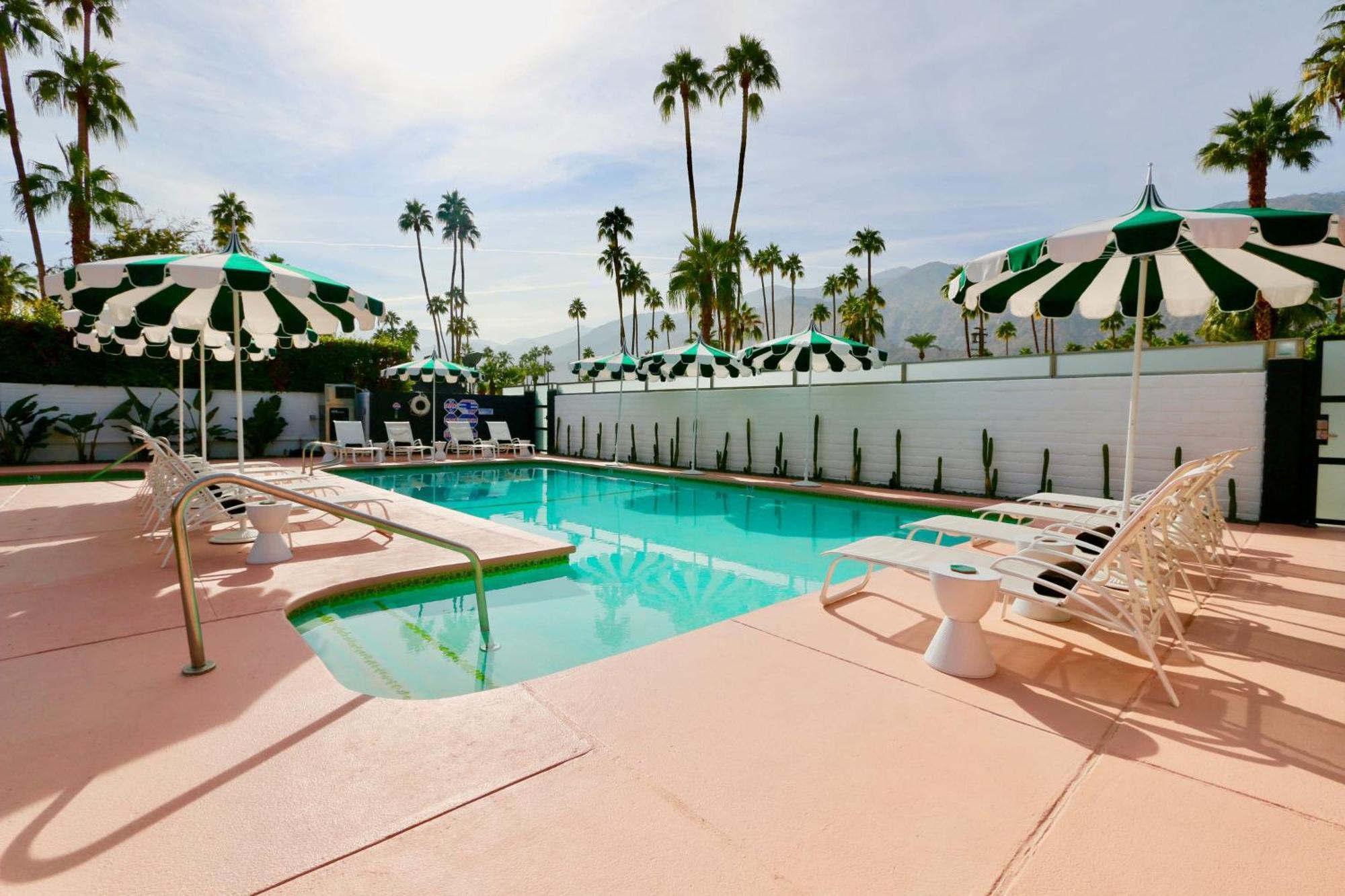 The Marley Hotel By Avantstay Classic Palm Springs Hotel W Pool Hot Tub エクステリア 写真