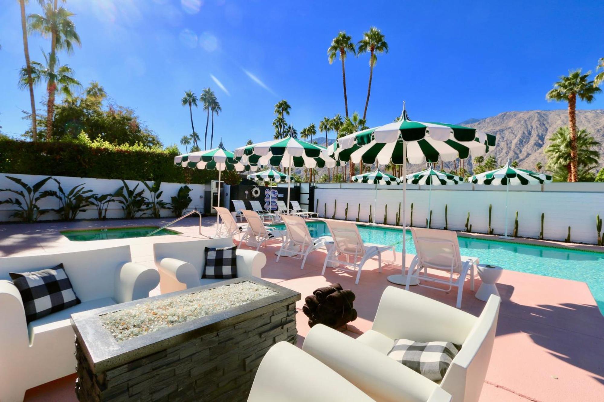 The Marley Hotel By Avantstay Classic Palm Springs Hotel W Pool Hot Tub エクステリア 写真